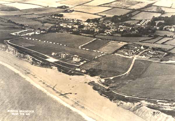 Old aerial view of 'Lookout'